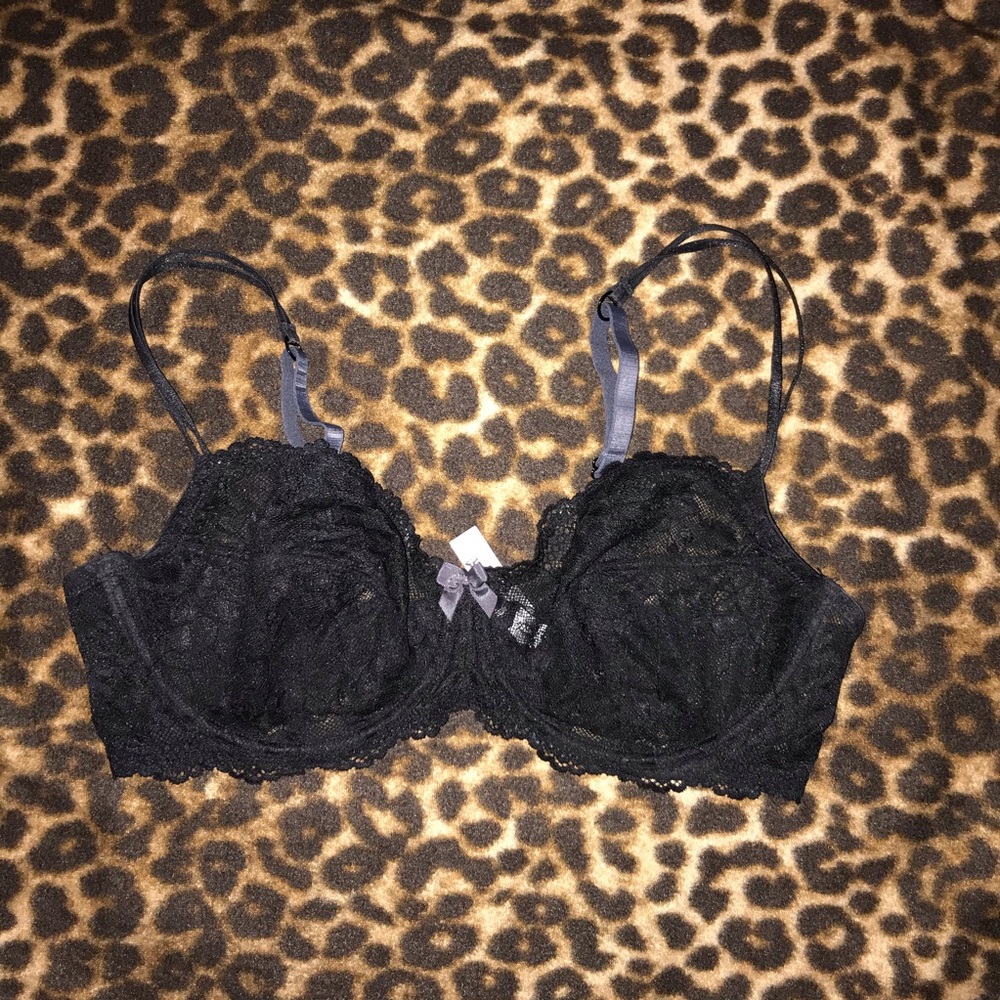 black lace bra